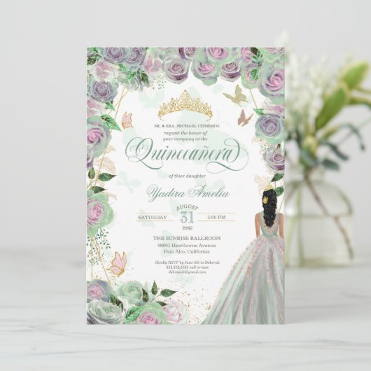 Invitation Quinceanera Mint Green Roses Élégant Papillon (Debout devant)