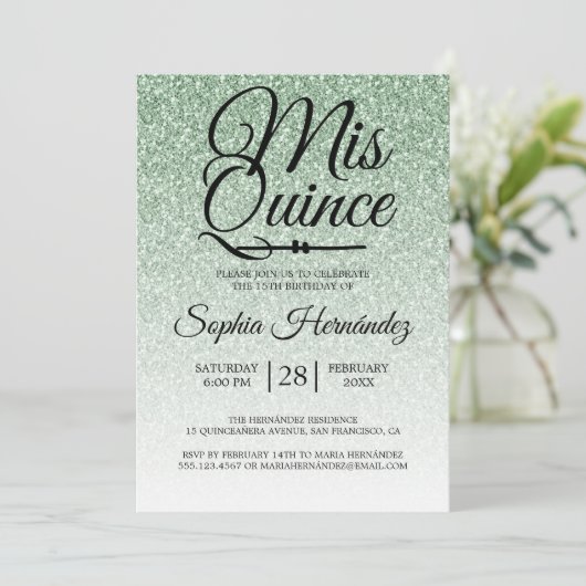Invitation Quinceañera Sage Parties scintillant verte 15e ann (Debout devant)