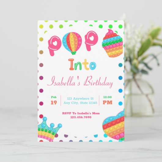 Invitation Rainbow Pop It Fidget Bubble Anniversaire (Debout devant)