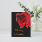 Invitation Réception de mariage rose rouge sur fond noir (Debout devant)