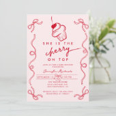 Invitation Red Cherry Cupcake Baby shower fille rose (Debout devant)