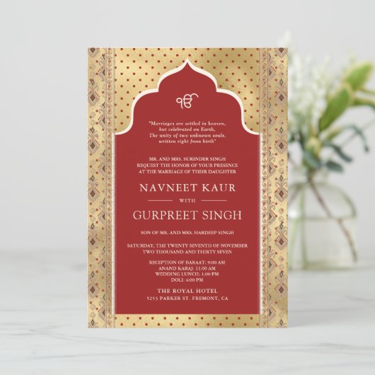 Invitation Red Gold QR Code Anand Karaj Sikh Mariage (Debout devant)
