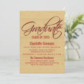 Invitation Red Rustic Script Graduation (Debout devant)