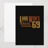 Invitation Regardez Qui 69 Ans Funny 69e Anniversaire Cadeau (Devant / Derrière)