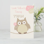 Invitation Regardez Whoo l'anniversaire de rotation de deux (Debout devant)