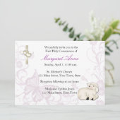 Invitation religieuse pourpre d'agneau de bébé (Debout devant)