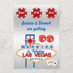 Invitation Renouvellement de Las Vegas des voeux de mariage<br><div class="desc">La coutume a personnalisé le renouvellement de Las Vegas des invitations de voeux de mariage. Chic, classique, élégant AU SUJET de MARIER le signe à Las Vegas fabuleux, Nevada avec les matrices rouges, les cartes de jeu d'as et le casino rouge ébrèche avec la date police bleue de mariage et...</div>