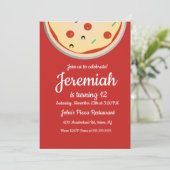 Invitation Restaurant de garnitures de tarte à pizza au froma (Debout devant)