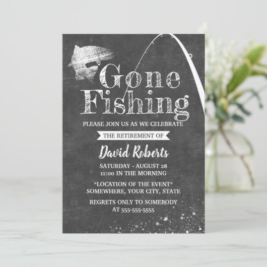 Invitation Retraité Pêche Rustique Chalkboard Retraite (Debout devant)