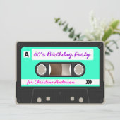 Invitation Retro 80s Cassette Bande Anniversaire Fête Invitat (Debout devant)