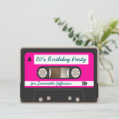 Invitation Retro 80s Cassette Bande Anniversaire Fête Invitat (Debout devant)