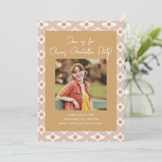 Invitation Retro Bohemian Sun Sunburst Photo Graduation Party (Debout devant)