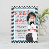 Invitation Retro Chevron Bowling Anniversaire Photo Invitatio (Debout devant)