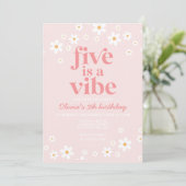 Invitation Retro Five est une vaisselle Vibe 5e anniversaire  (Debout devant)