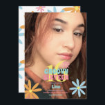 Invitation Retro Flower Sweet 16 Anniversaire Photo<br><div class="desc">Jolies invitations d'anniversaire avec des fleurs de marguerite de style rétro pour un Sweet sixteen</div>