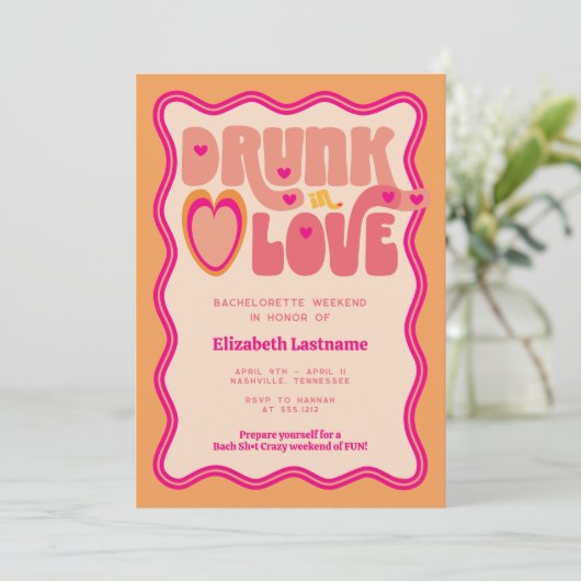 Invitation Retro Peach Drunk in Love Bachelorette Week-end (Debout devant)