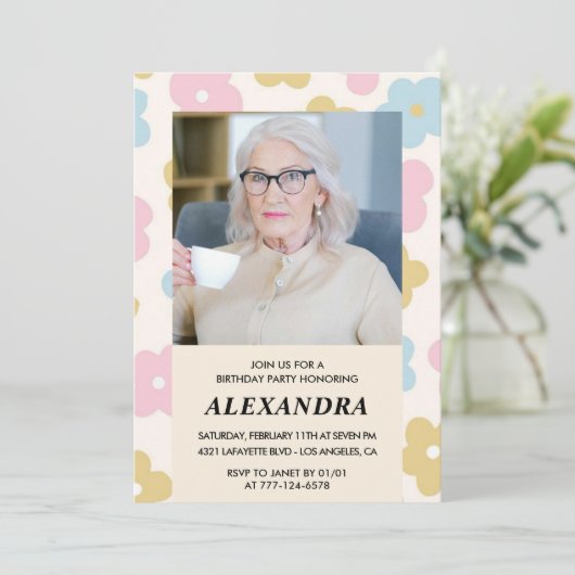 Invitation Retro Photo motif floral 94e anniversaire (Debout devant)