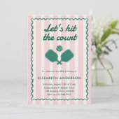 Invitation Retro Pickleball rose Élégante fête d'anniversaire (Debout devant)