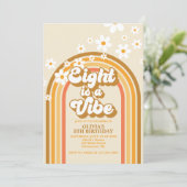 Invitation Retro Rainbow Eight est une Vibration Groovy 8e An (Debout devant)