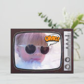 Invitation Retro TV fête d'anniversaire (Debout devant)