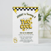 Invitation Retro Two Cool 2nd Birthday Party  (Debout devant)