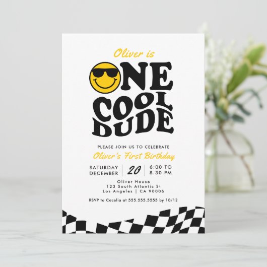 Invitation Retro Un Cool Mec Sourire Visage Garçon 1er annive (Debout devant)
