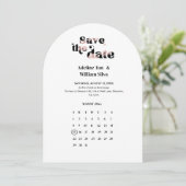 Invitation Retro Wedding Save the Date Calendar | 70s themed (Debout devant)