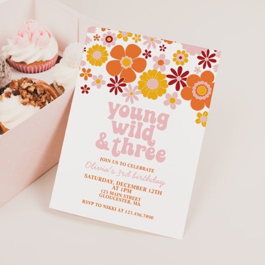 Invitation Retro Young Wild Three Floral 3e anniversaire