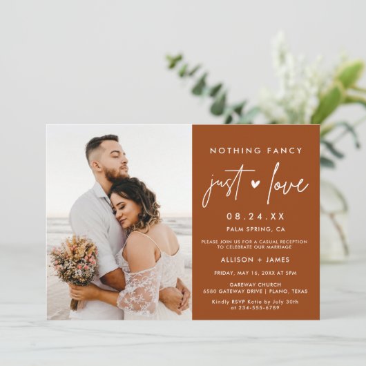 Invitation Rien de fantaisiste en rust, juste des photos de f (Debout devant)