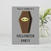 Invitation RIP Coffin of Doom Halloween Party Personnalisable (Debout devant)