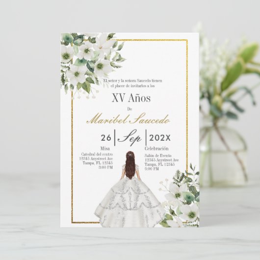 Invitation Robe blanche quinceañera (Debout devant)