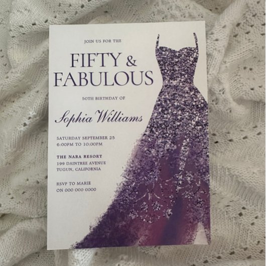 Invitation Robe d'étincelle violette 50e fête d'anniversaire