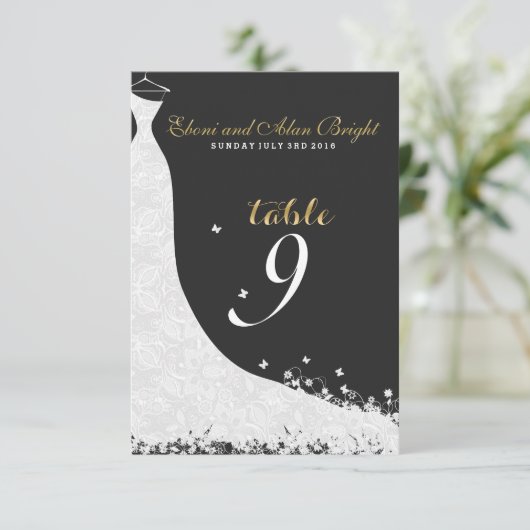 Invitation Robe Mariage élégante en dentelle blanche Tableau (Debout devant)