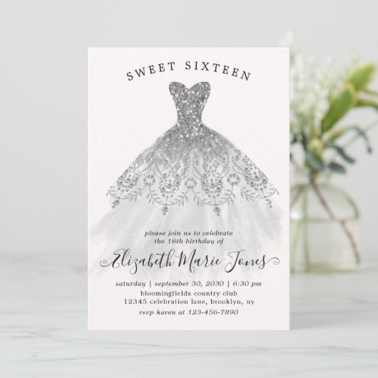 Invitation Robe mousseuse Parties scintillant argent Douce 16 (Debout devant)