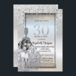 Invitation Robe Parties scintillant en argent, Verre, Ballons<br><div class="desc">Robe argentée élégante,  ballons,  verres à vin,  talons hauts de parties scintillant argent sur parties scintillant argent arrière - plan.</div>