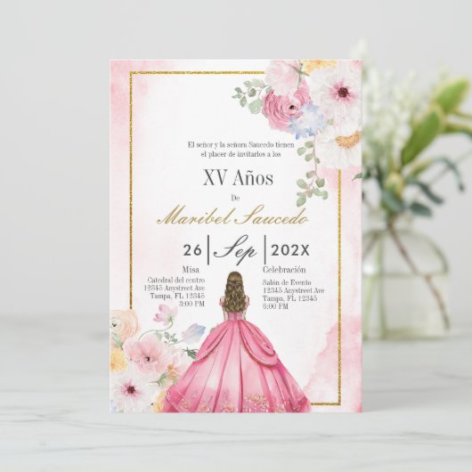 Invitation Robe rose quinceañera (Debout devant)