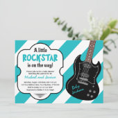 Invitation Roche de l'invitation | de baby shower de Rockstar (Debout devant)
