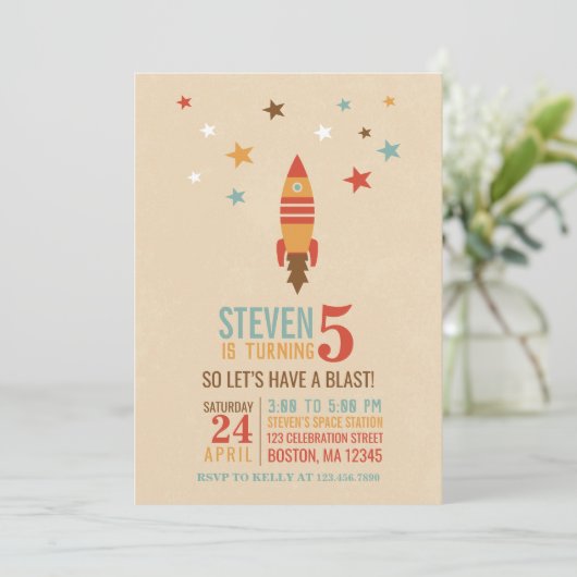 Invitation Rocket and Stars Thème spatial Anniversaire (Debout devant)