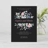 Invitation Romantique moderne Fleur sauvage Mariage noir (Debout devant)