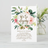 Invitation rose blush floral élégant nous sortons (Debout devant)