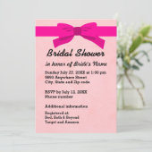 Invitation Rose clair avec Fête des mariées coeur et cou rose (Debout devant)