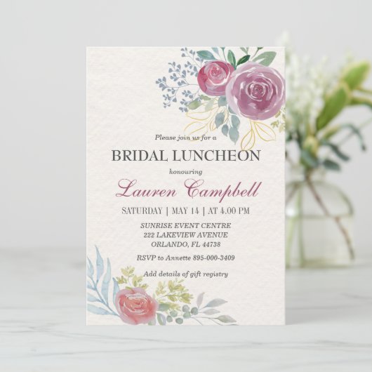 Invitation Rose d'aquarelle Burgundy Green Bridal Luncheon (Debout devant)