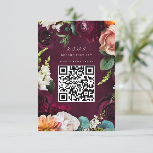 Invitation Rose de Bourgogne Ranunculus Mariage QR Code RSVP (Debout devant)
