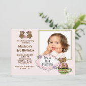 Invitation rose de fête d'anniversaire de photo de (Debout devant)