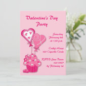 Invitation rose de Valentine de petit gâteau (Debout devant)