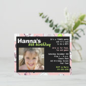 Invitation Rose d'invitation de fête d'anniversaire de tennis (Debout devant)