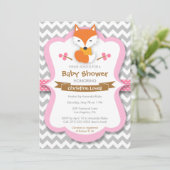 Invitation rose douce de baby shower de Fox (Debout devant)