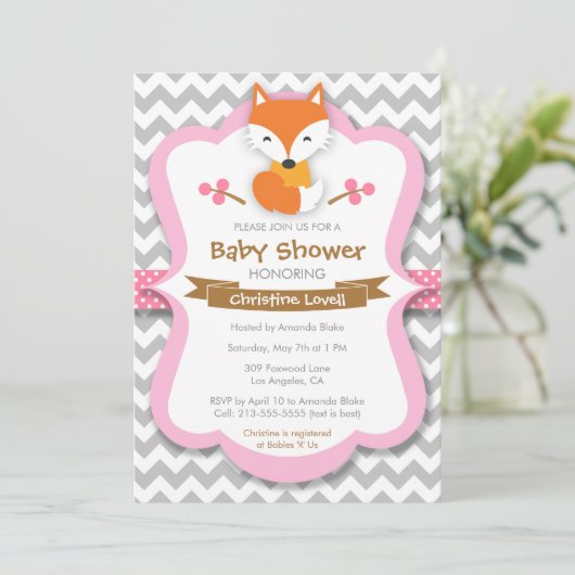 Invitation rose douce de baby shower de Fox (Debout devant)
