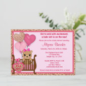 Invitation Rose doux de l'invitation CGS de baby shower de (Debout devant)