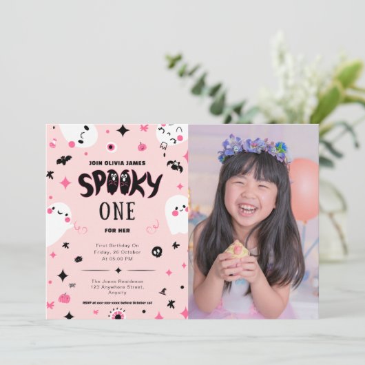 Invitation Rose éffrayant un halloween fille 1er anniversaire (Debout devant)
